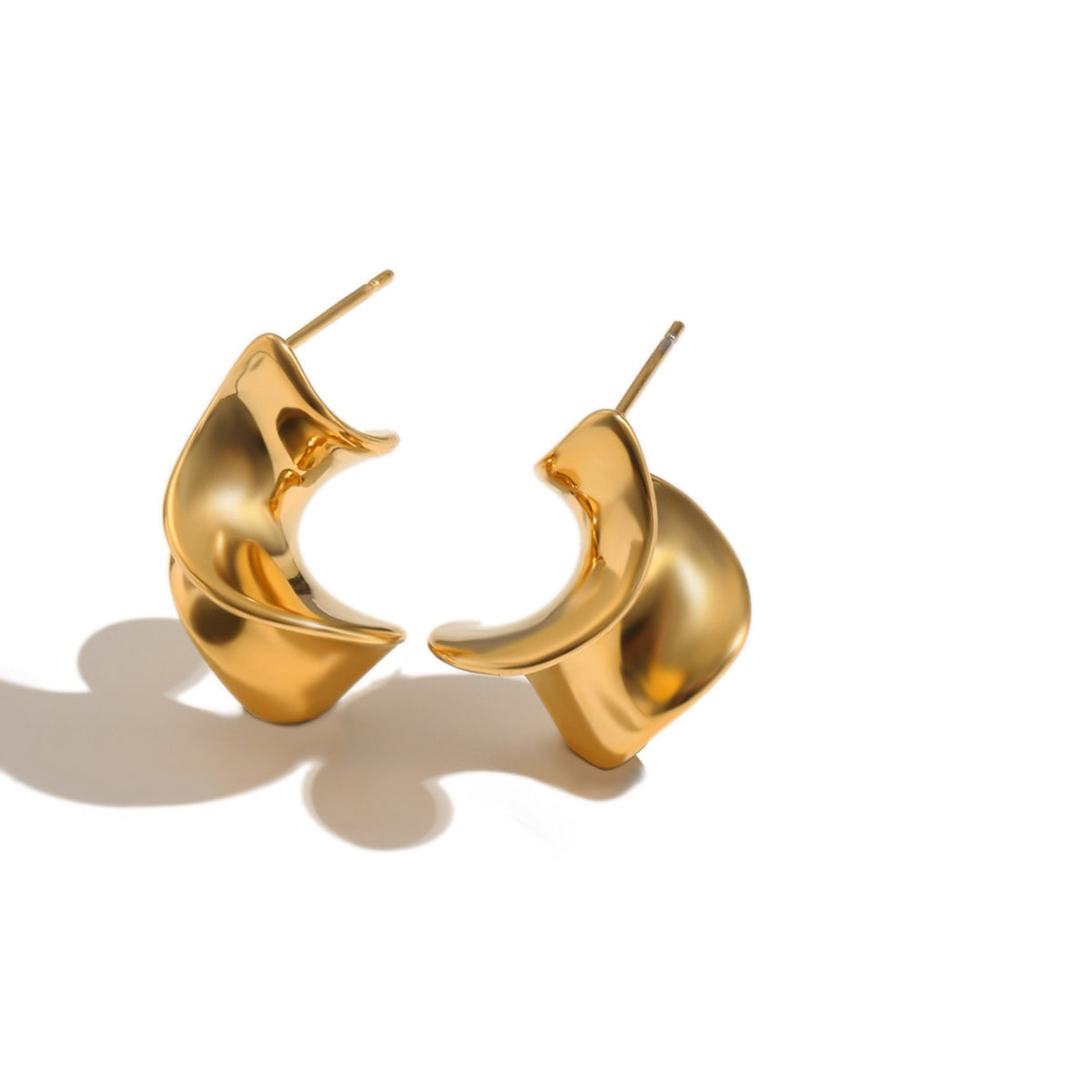 Be Water Stud Earrings