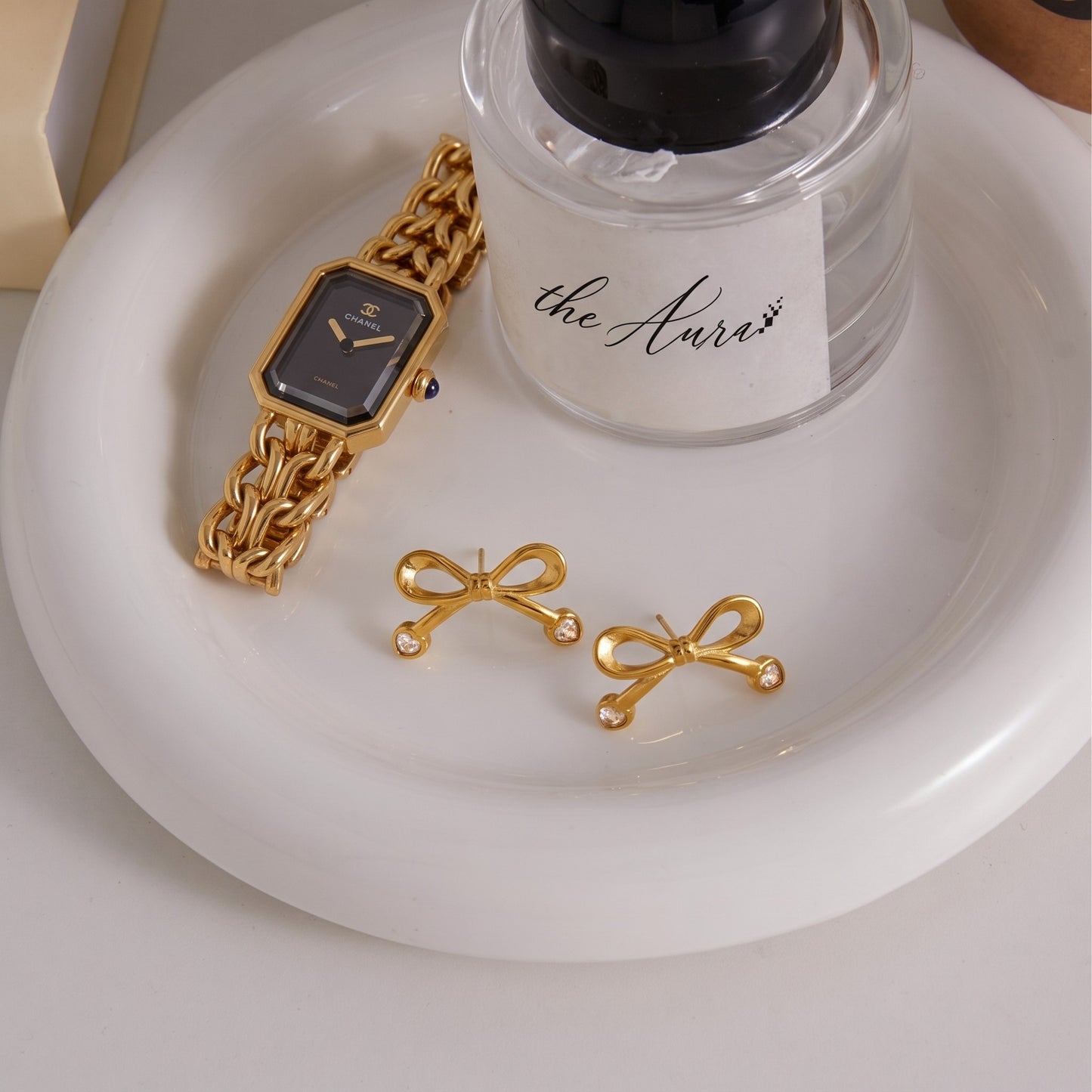 Bow Spark Stud Earrings