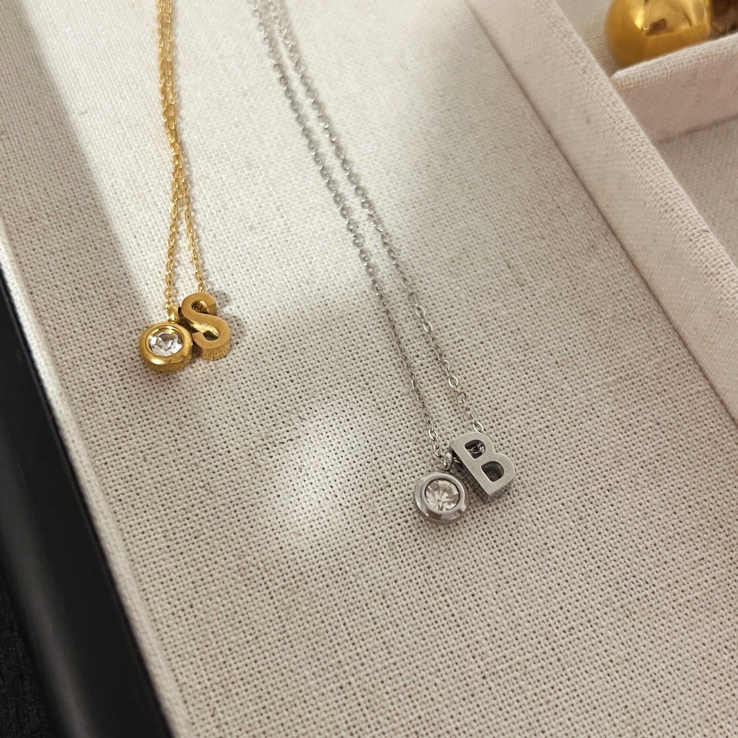 18K Gold Plated Stainless Steel Hypoallergenic Waterproof Tarnish Free Waterproof Sweatproof No-Fade Mini Round Alphabet Necklace The Aura