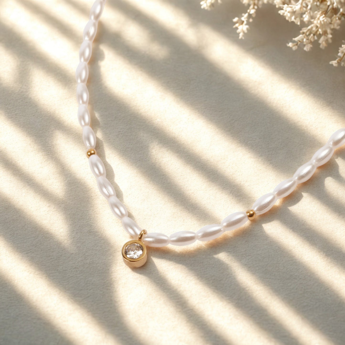 Solo Round Pearl Chain Necklace