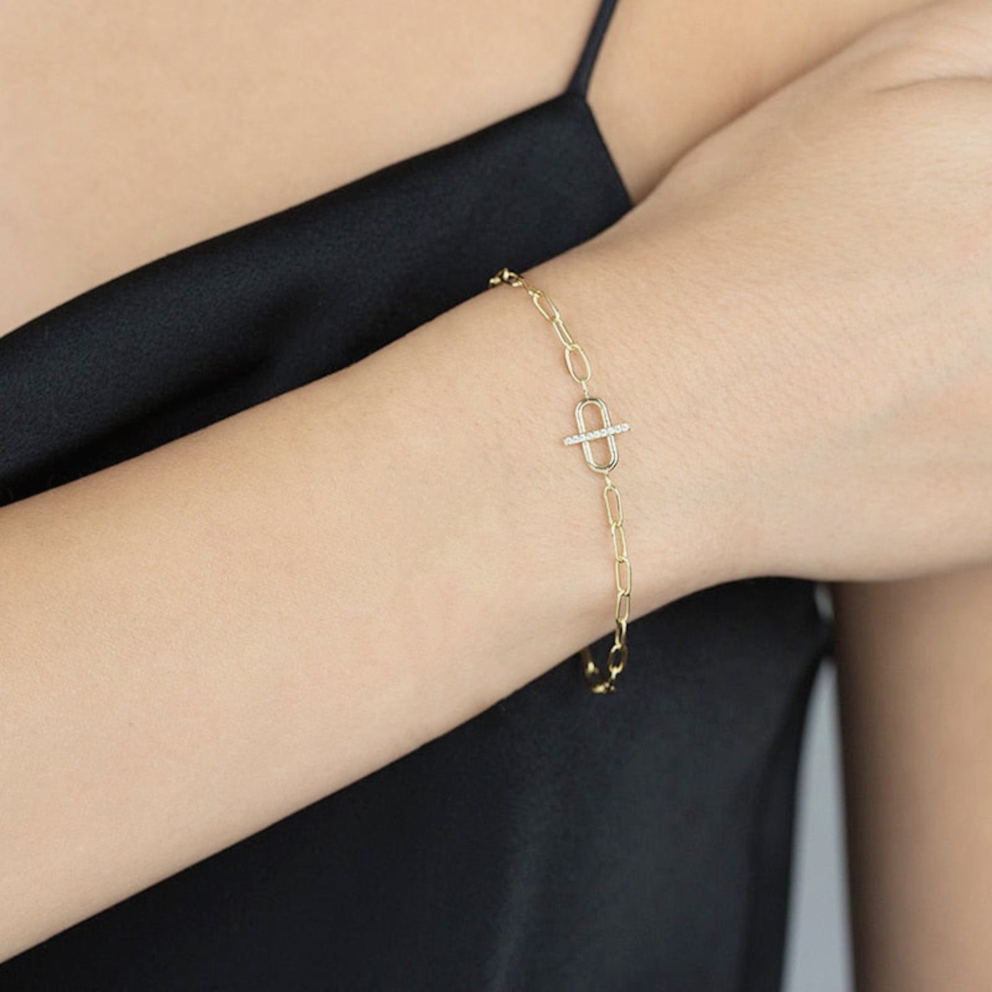 TurnlockChainBracelets-TheAura