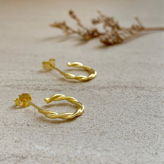 BraidingCStudEarrings-TheAura