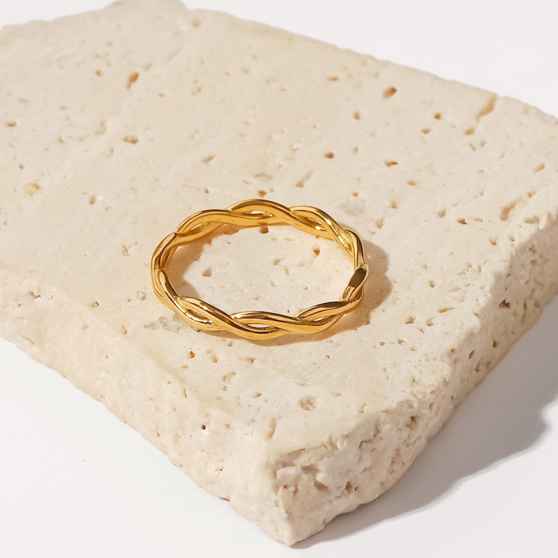 18K Gold Plated Stainless Steel Hypoallergenic Waterproof Tarnish Free Interlaced Rings The Aura