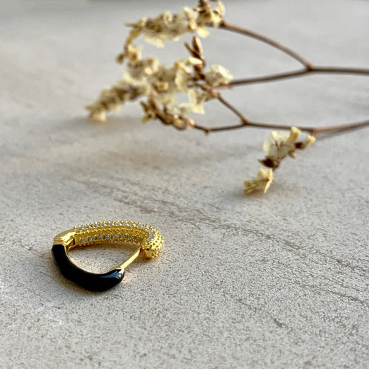 MissYouMuch_HoopEarrings-TheAura