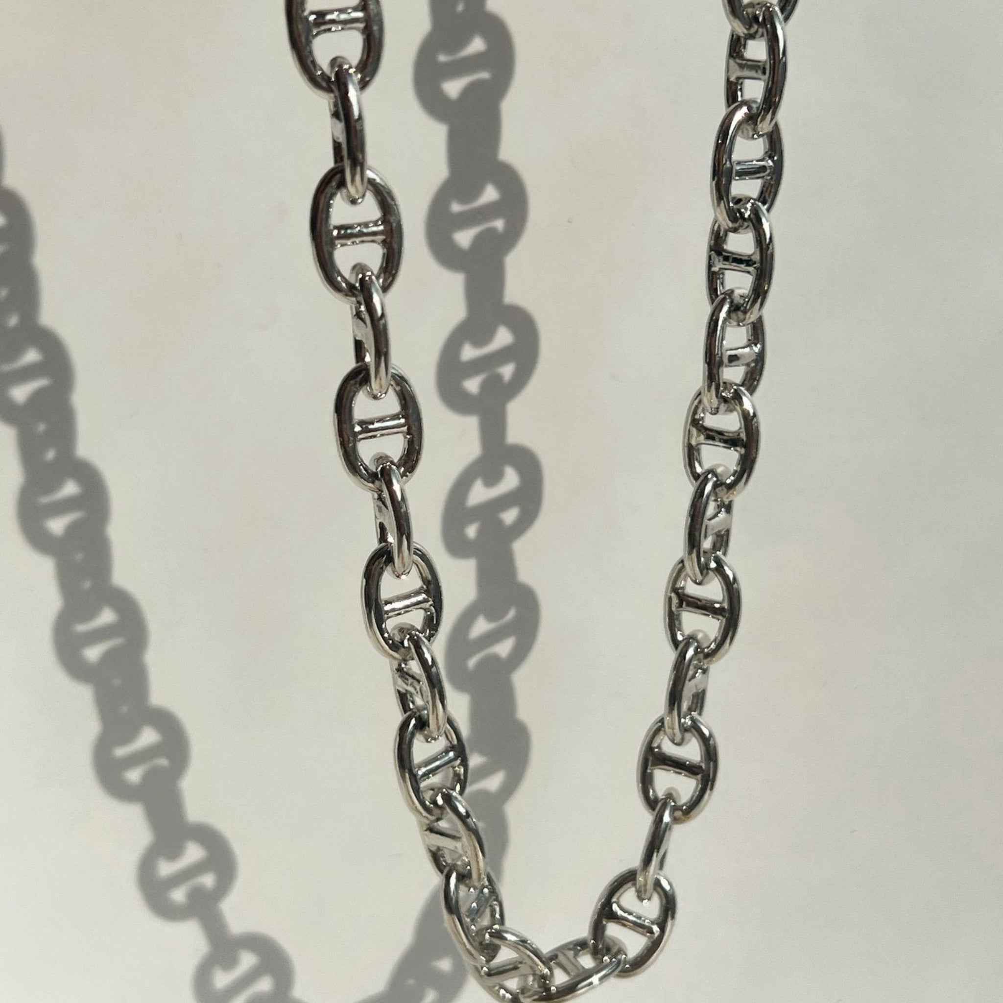 Anchor Link Chain Necklace