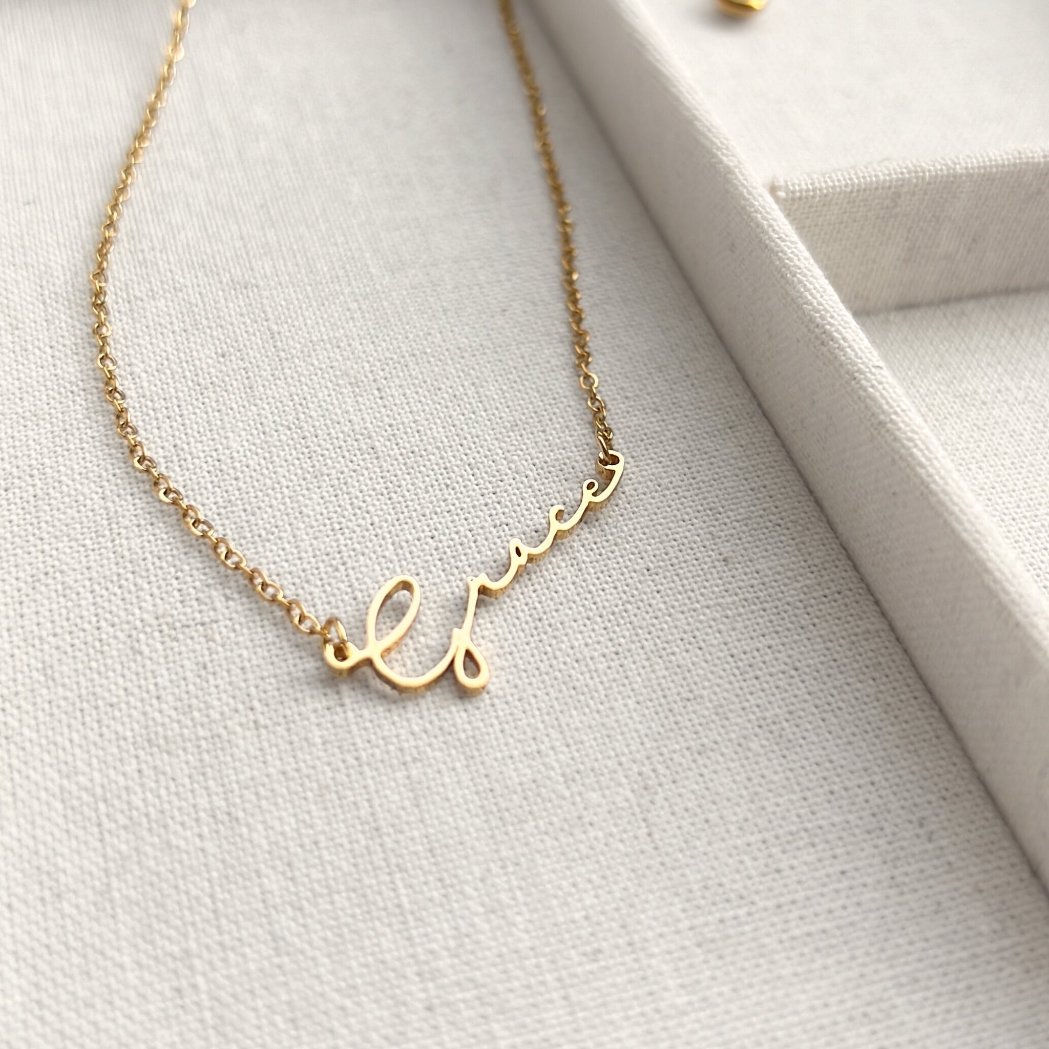 Getnamenecklace Com Get Name Necklace Coupons Getnamenecklace