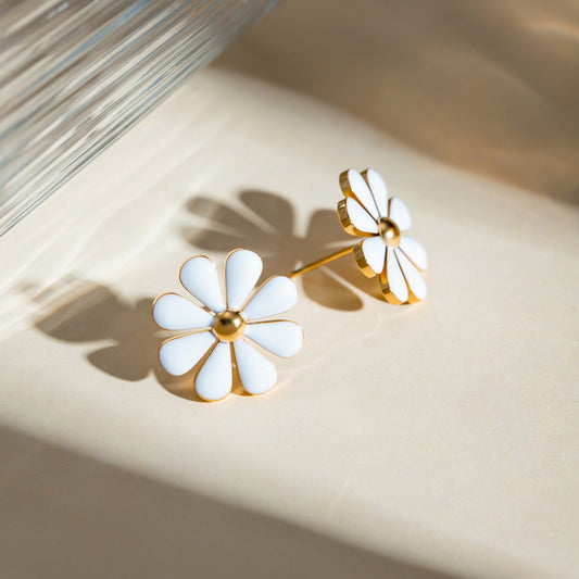 18K Gold Plated Stainless Steel Hypoallergenic Waterproof Tarnish Free Waterproof Sweatproof No-Fade Daisy Stud Earrings The Aura