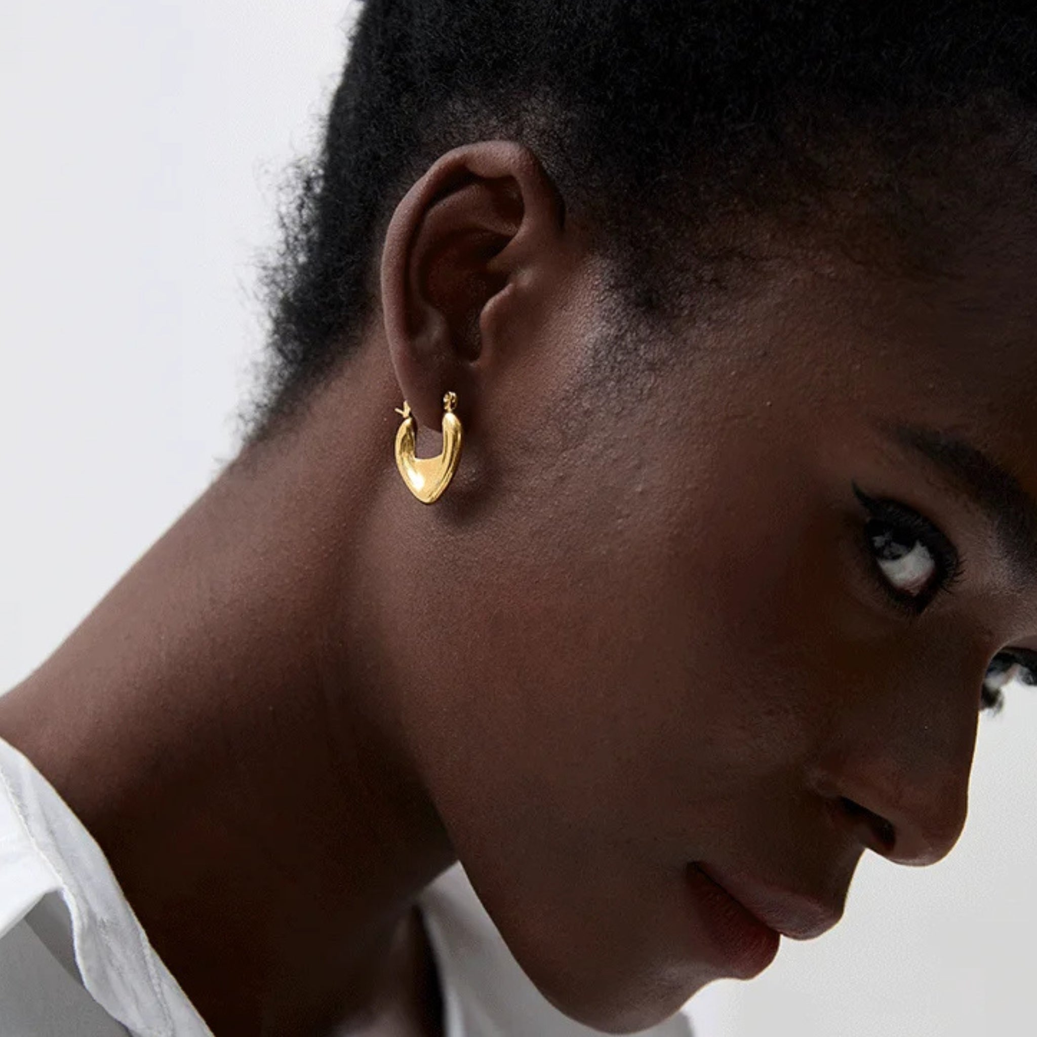 18K Gold Plated Stainless Steel Hypoallergenic Waterproof Tarnish Free Waterproof Sweatproof No-Fade Love Disc Hoop Earrings The Aura