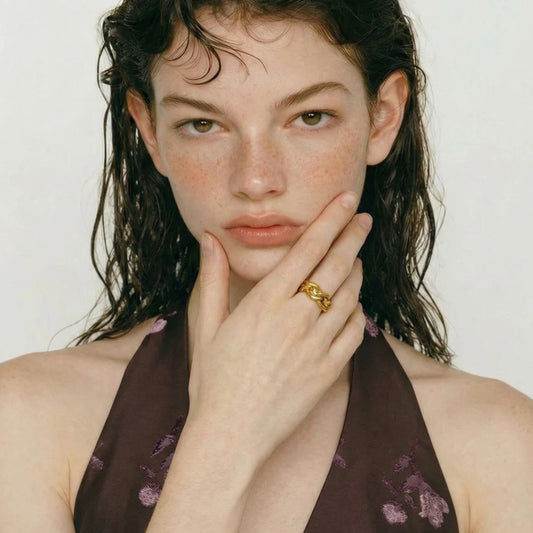 Mila Chain Ring