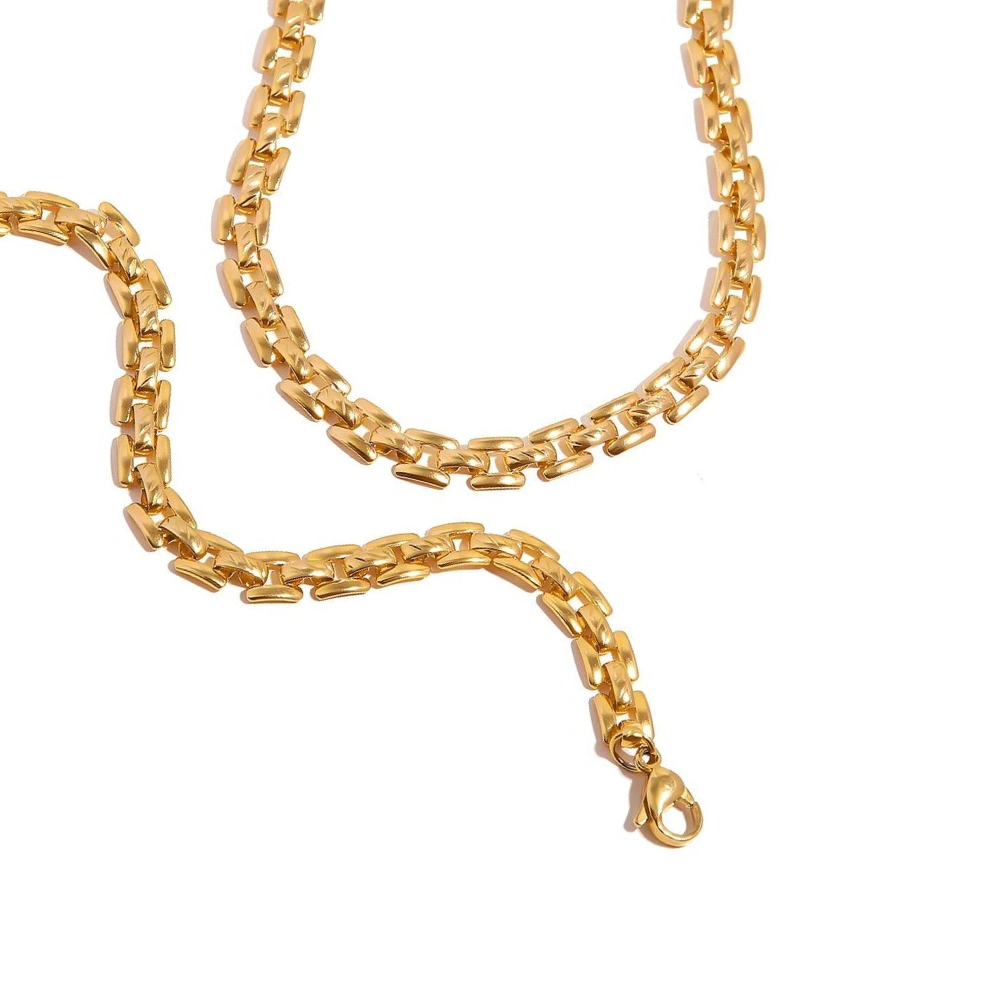 18K Gold Plated Stainless Steel Hypoallergenic Waterproof Tarnish Free Waterproof Sweatproof No-Fade Square Link Chain Bracelet The Aura