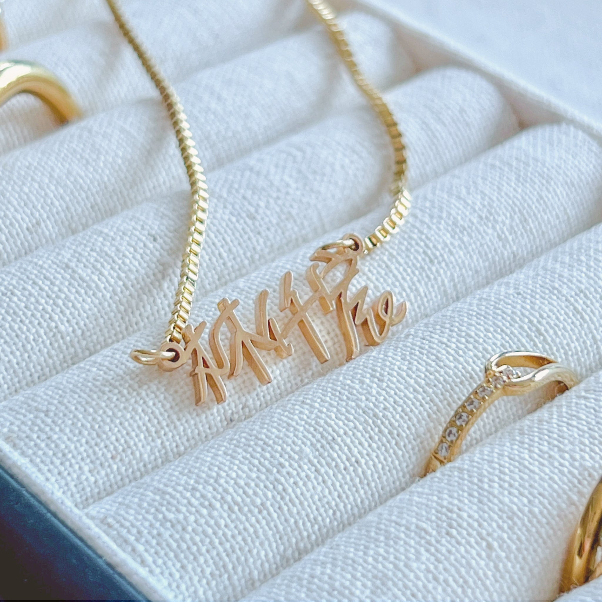 Unique 名字項鍊（中文）