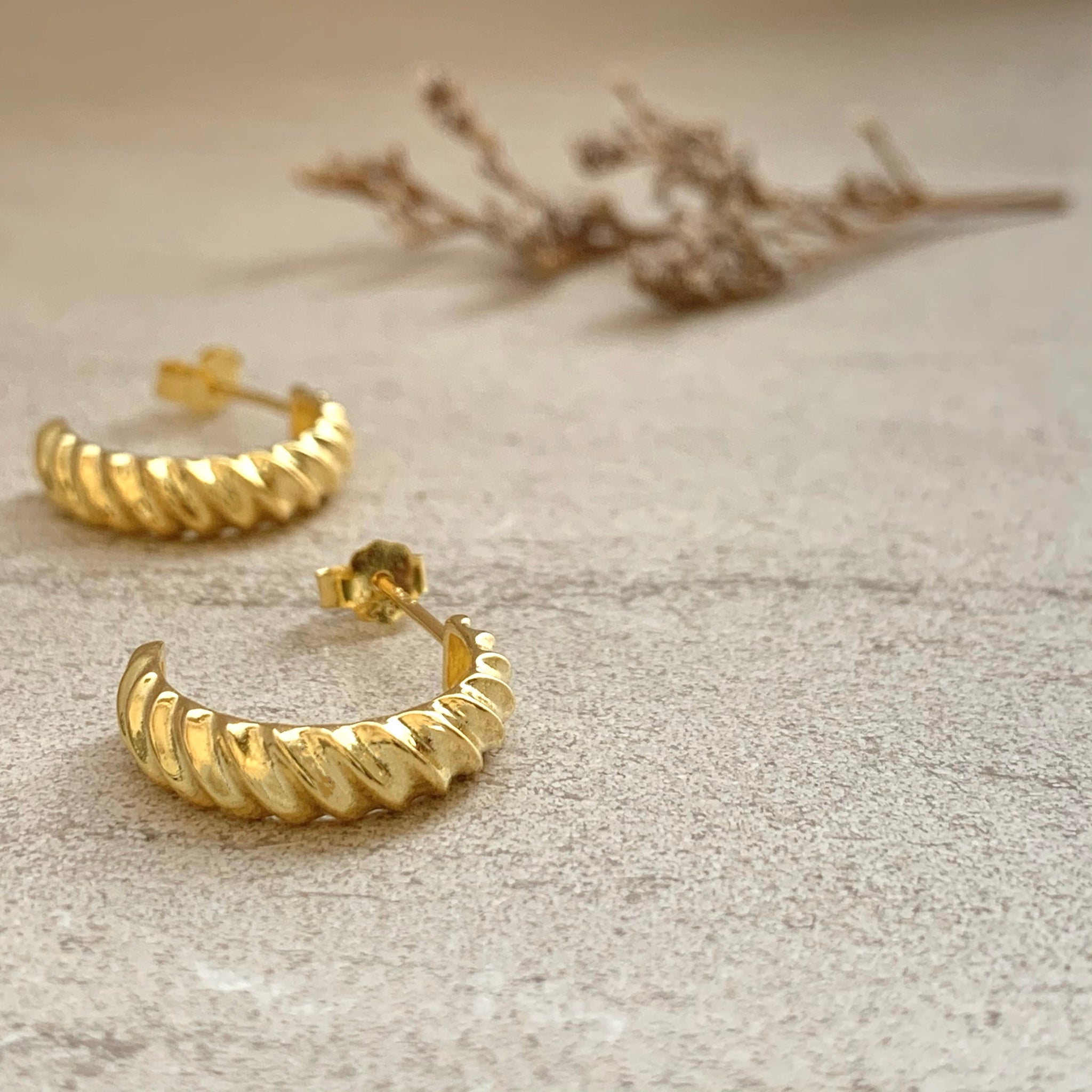 CforCroissant-TheAura