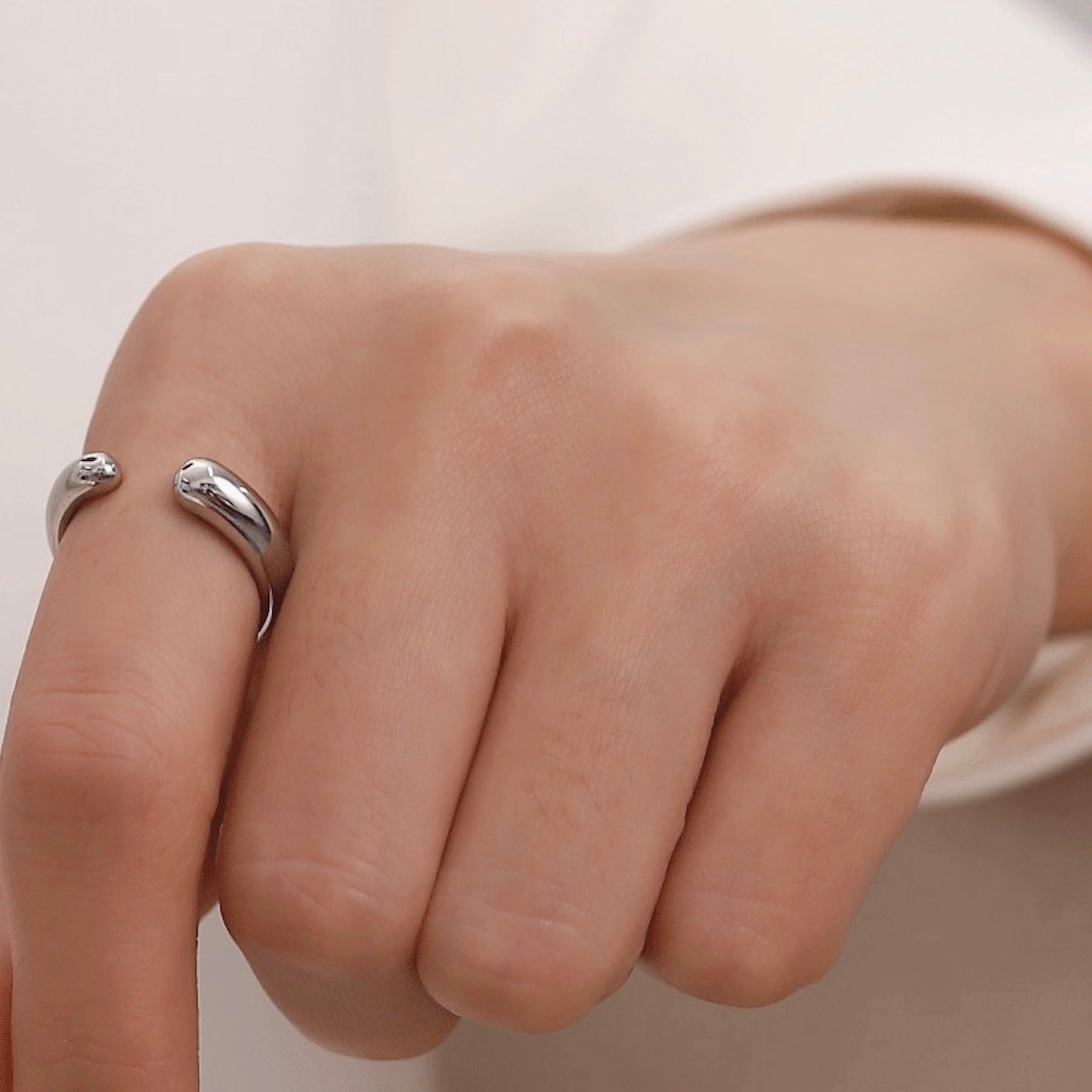 18K Gold Plated Stainless Steel Hypoallergenic Waterproof Tarnish Free Hold Me Close Rings The Aura