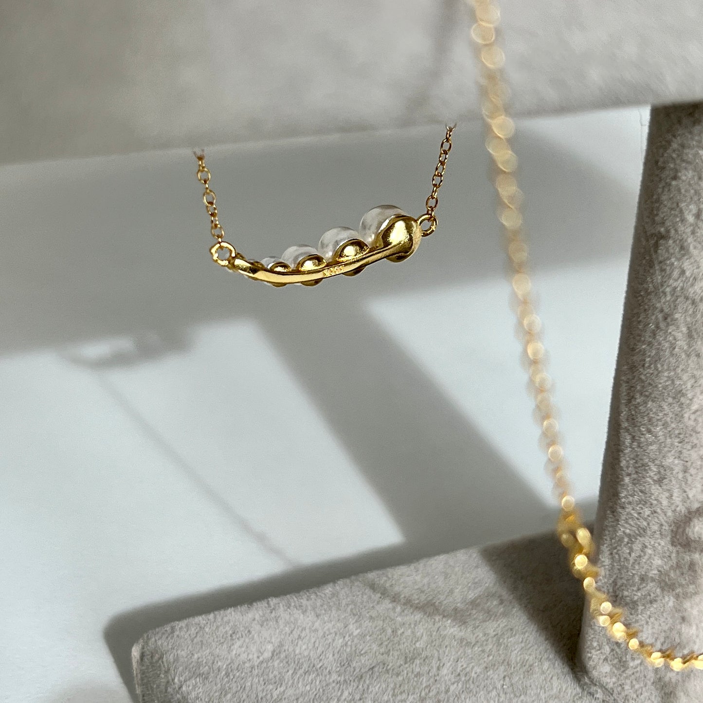 18K Gold Plated Sterling Silver Link of Pearl Necklaces The Aura