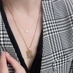 Pearl Mesh Pendant Necklaces